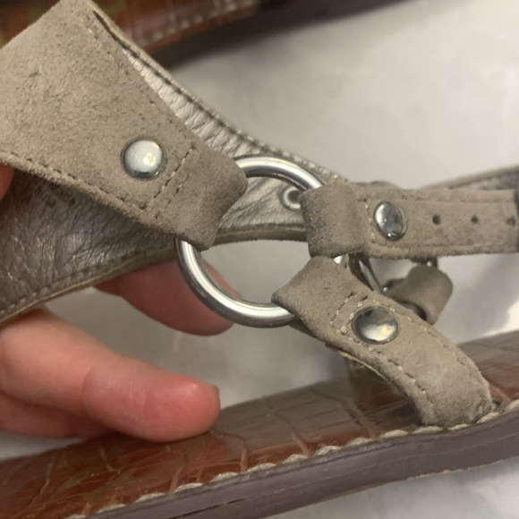 Sam Edelman suede Tan flat sandals, size 8 - Picture 2 of 7